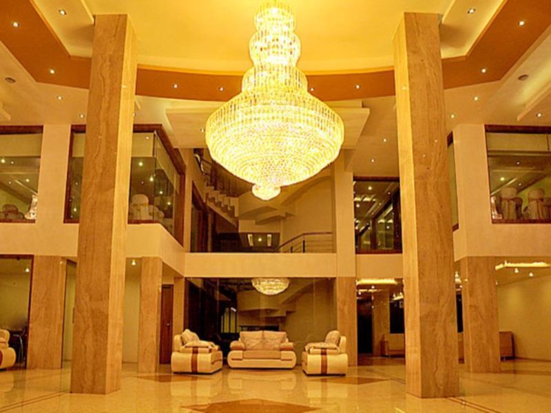Hotel The Evergrand Palace Rajkot Exterior photo
